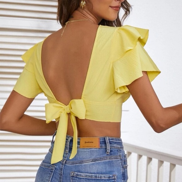 NWOT Ruffle Sleeve Top - Picture 2 of 4